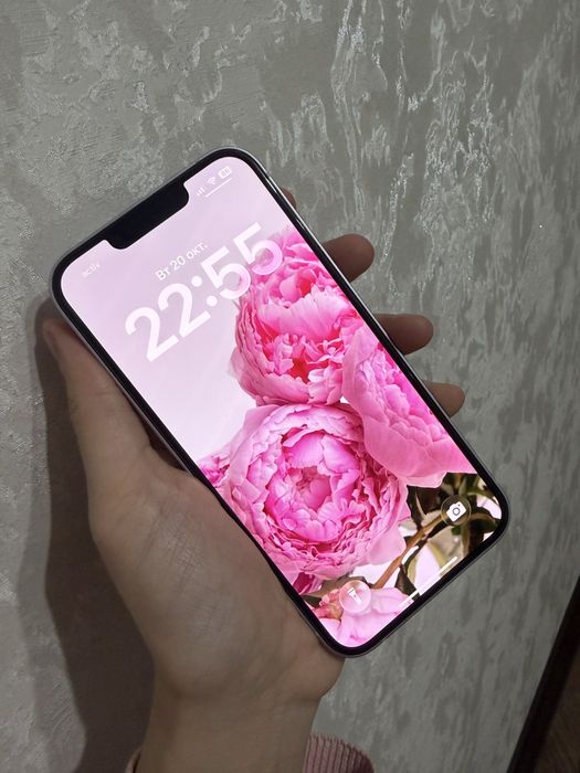 Продам Айфон 14 память 128