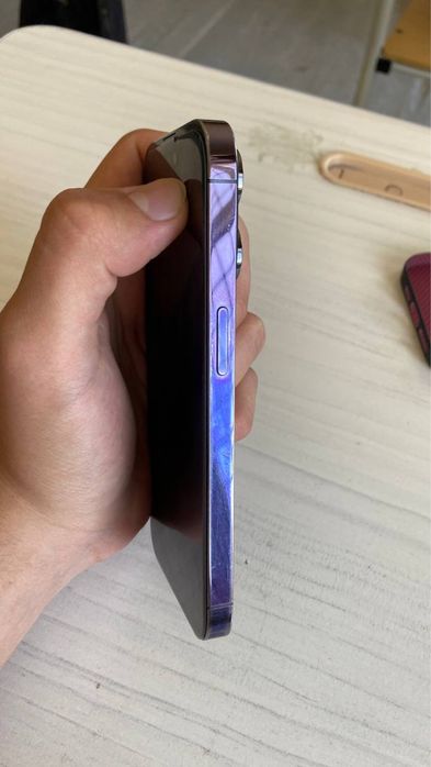 iPhone 14pro ideal holatda