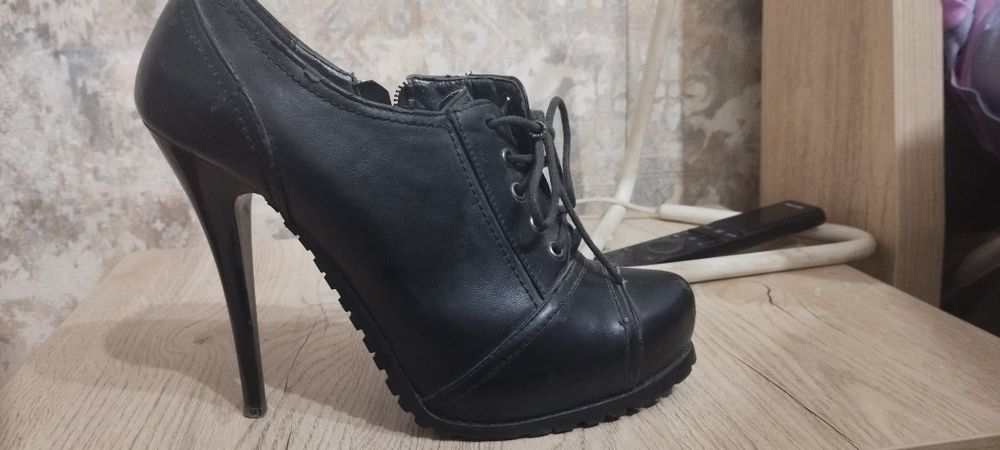 Продам туфли б.у