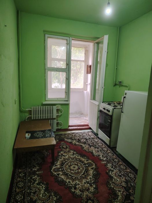 Bezmakler Srochna ijara kvartira 9 mikrorayon 2 xonali padezni dom 1 e