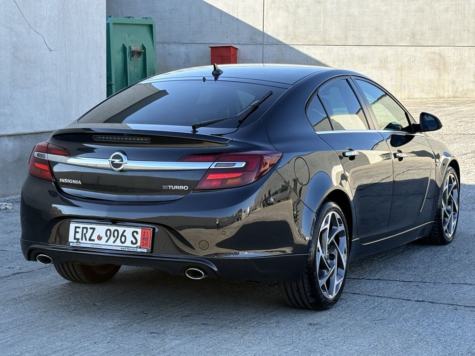 OPEL Insignia ~ 2014 ~ OPC Line ~ FULL OPTIONS ~ BiTurbo 194CP ~ Lane Assist - Side Assist ~ BOSE ~ Ventilatie ~ Camera spate ~ Led Xenon ~ Webasto ~