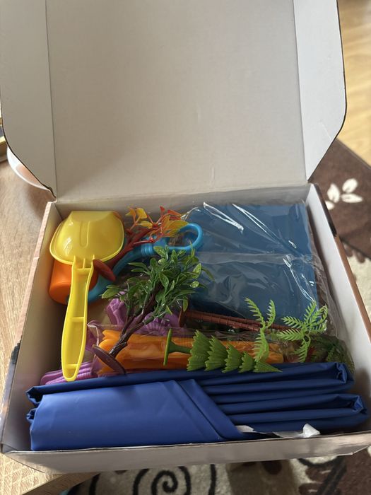 Детски мини пясъчник с динозаври