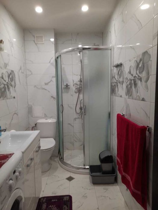 Дава се под наем Тристаен апартамент в София, Карпузица - 67 кв.м за 612 € - Снимка #12