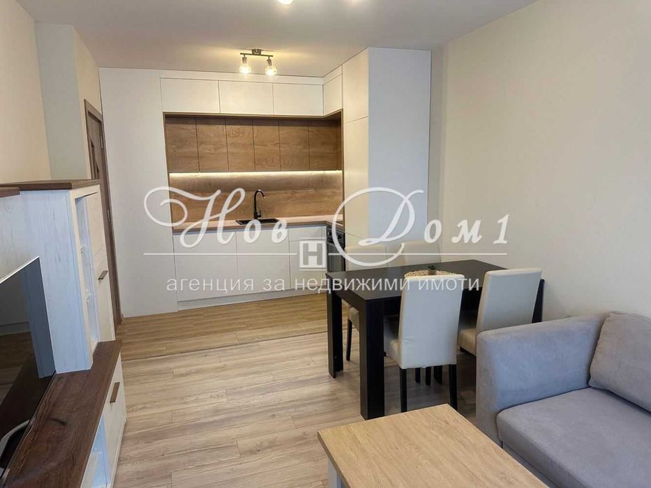 Дава се под наем Двустаен апартамент в Варна, Левски - 50 кв.м за 408 € - Снимка #1