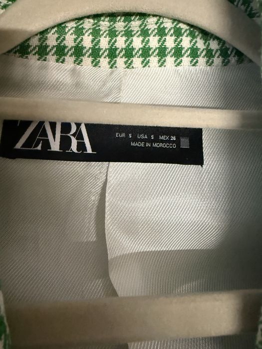 Zara дамско сако С размер