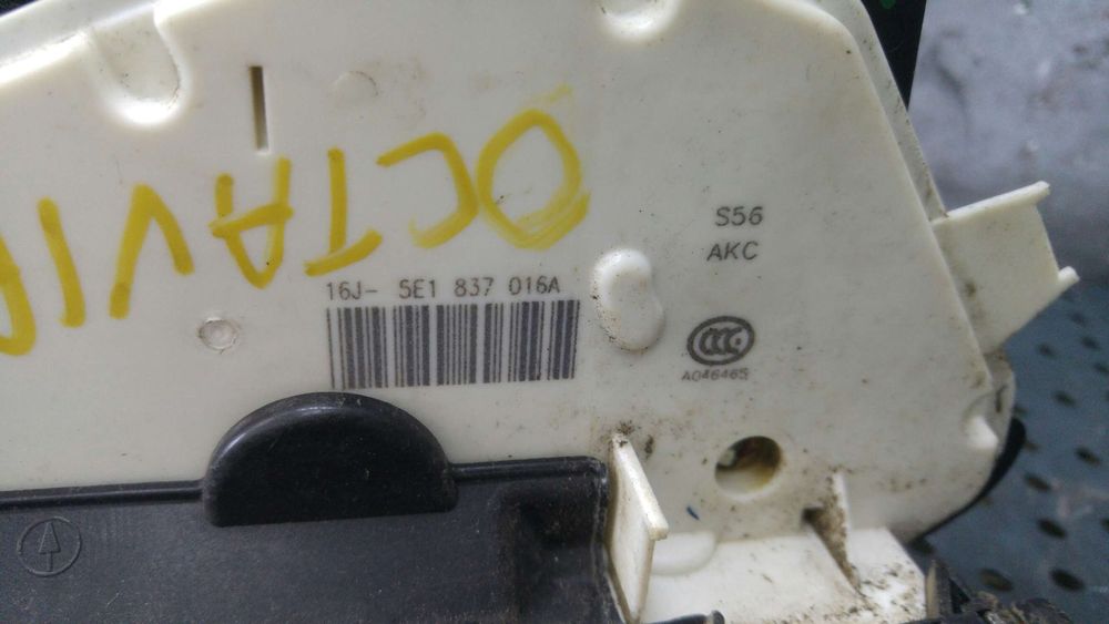 Broasca usa dreapta fata skoda octavia 3 5e3 nl3 nr3 5e1837016a