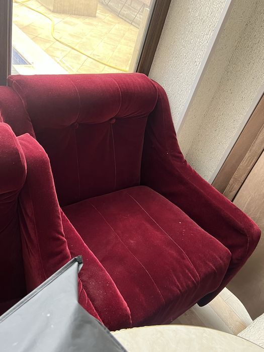 Мягкая мебель диван и два кресла