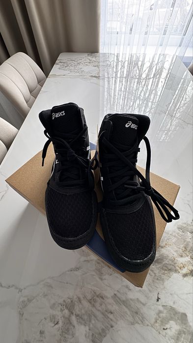 Борцовки на мальчика Asics