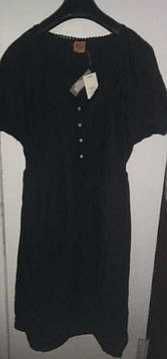 Rochie Noua de la Sisley , model foarte frumos