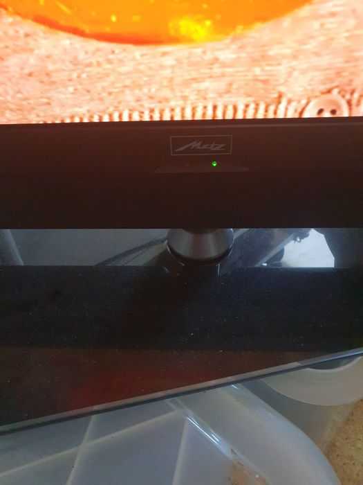 Телевизор Mets 32инча