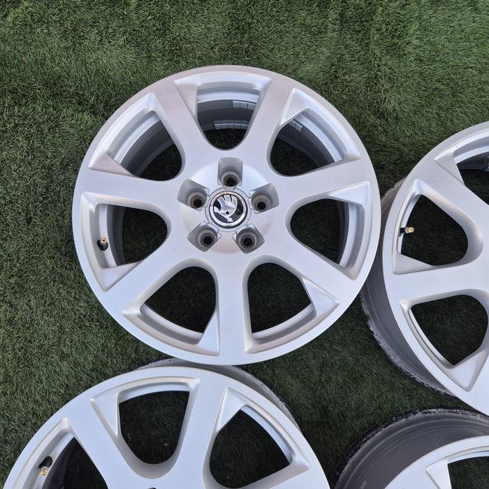 Jante R 17 5x112 Skoda