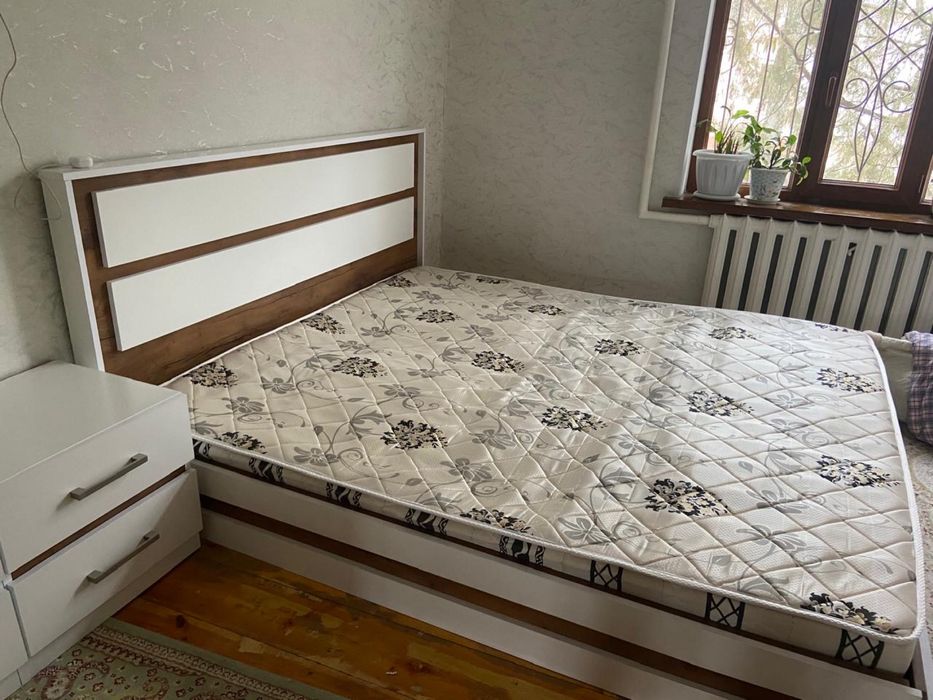 Кровать двухспалька продоется состояние нормальный