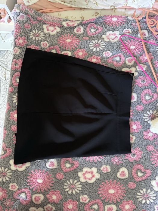Продам черную юбку