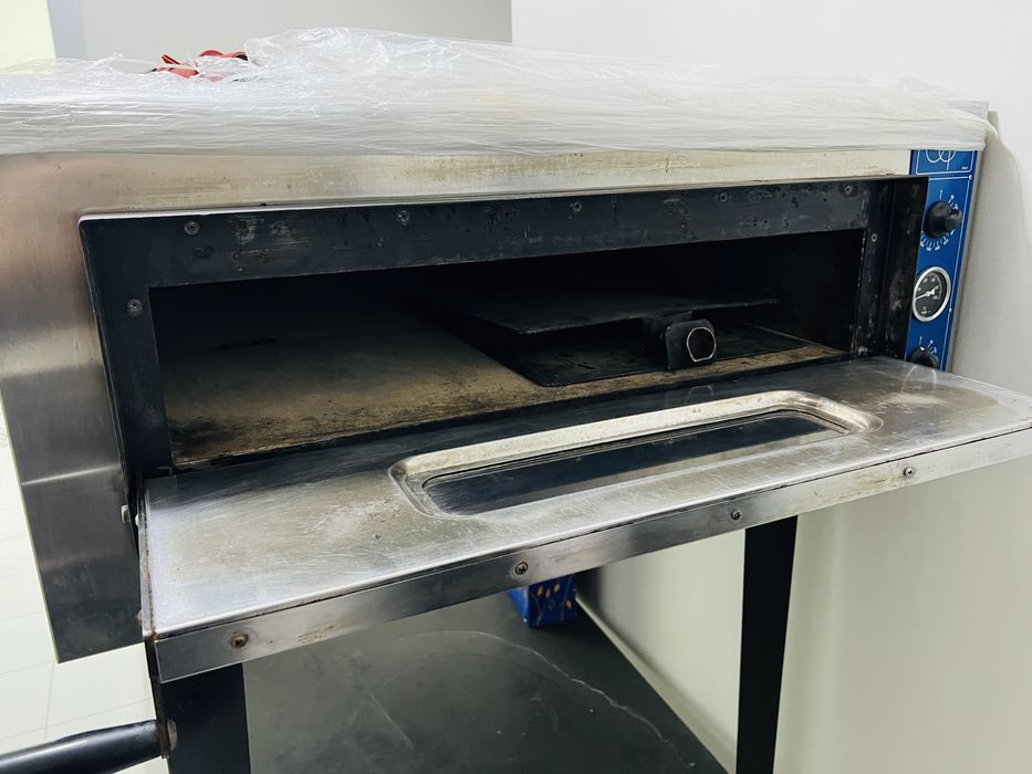 Итальянская пицца печка с подставкой