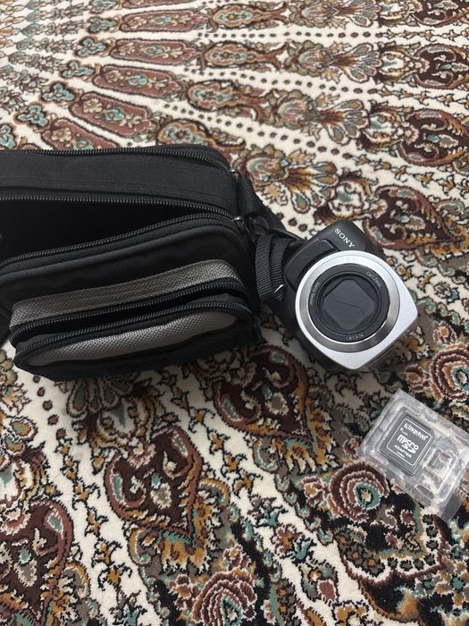 Камера sony отличная