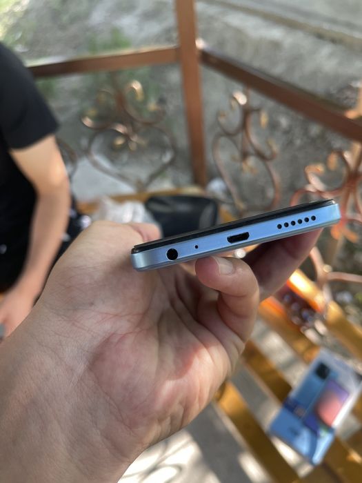 Tecno pop 7 64 talik