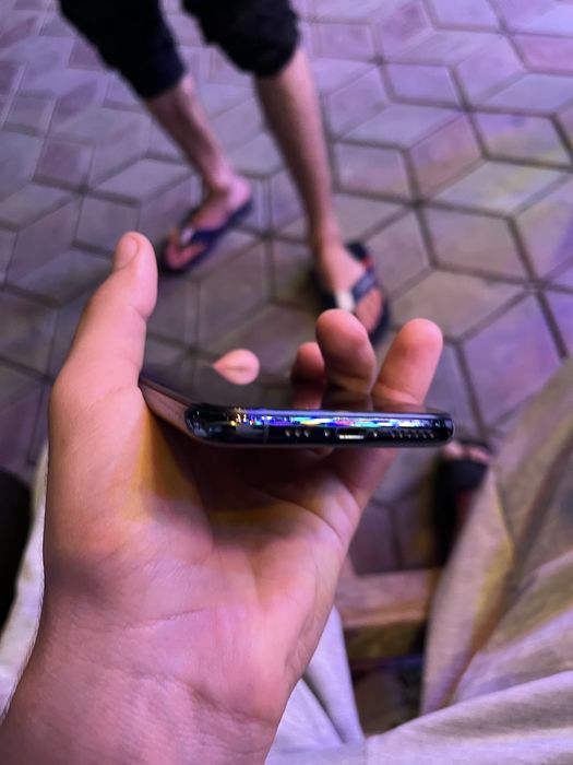 Продам IPhone 11 Pro