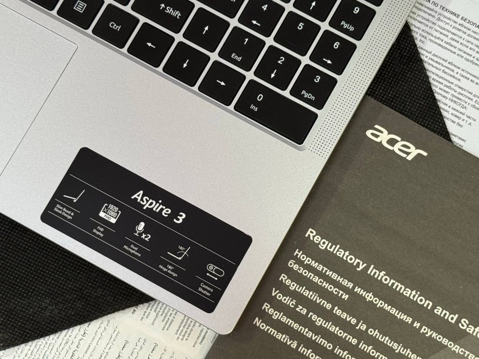 Acer Aspire 3 15 notebook FULL HD EKRANLIK