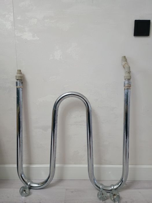 Сушилка для ванной полотенчик