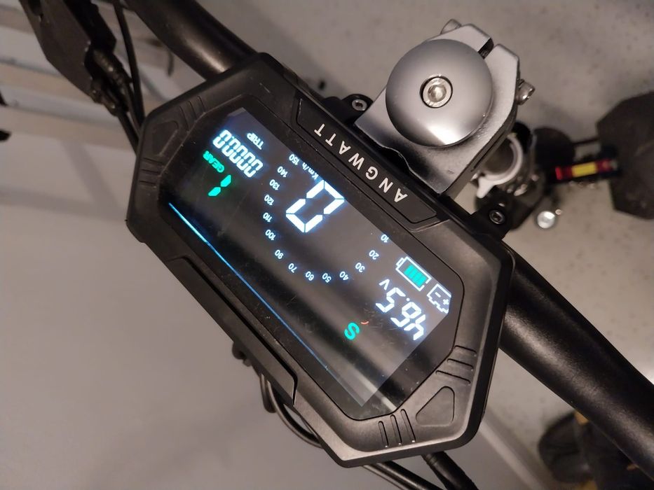 Trotineta electrica Angwatt