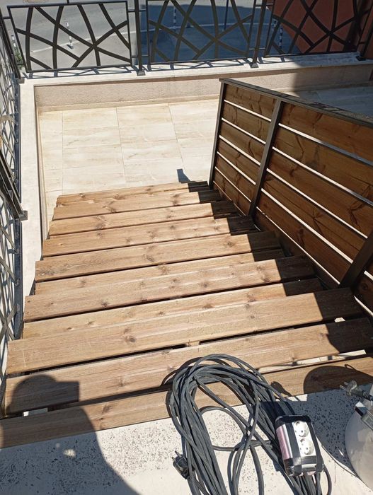 Парапети, тенти, огради и други