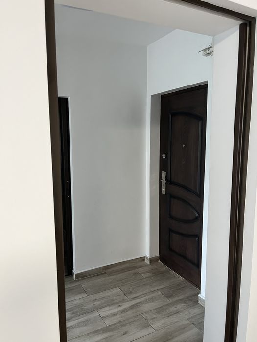 Proprietar – Apartament 1 cameră, decomandat, 35 mp, parcare, zonă semicentrală Bd. Gării / Hărmanului / Vlahuță