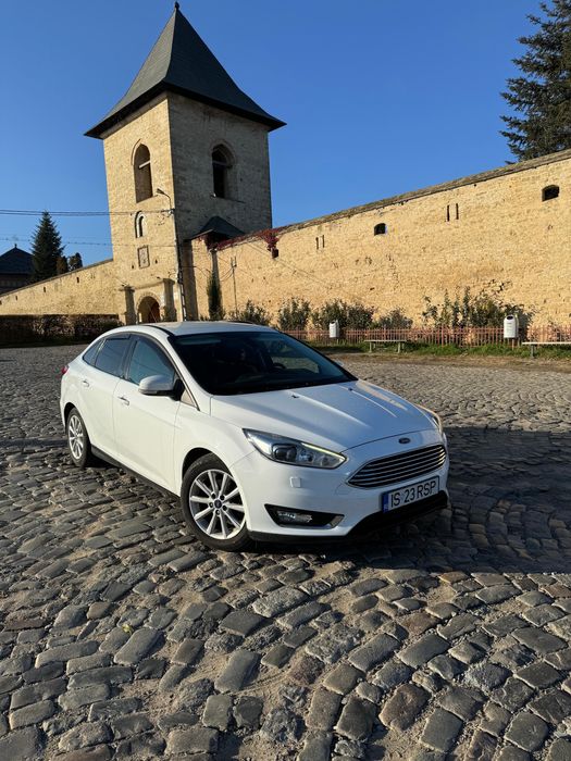 Ford focus titanium primul proprietar