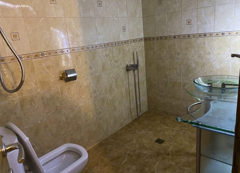 Тристаен за продажба в кв.Люлин 8