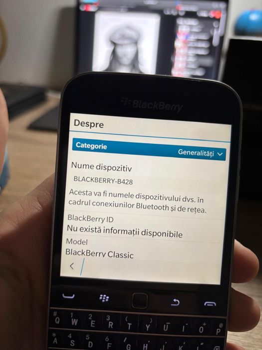 telefon blackberry Q20