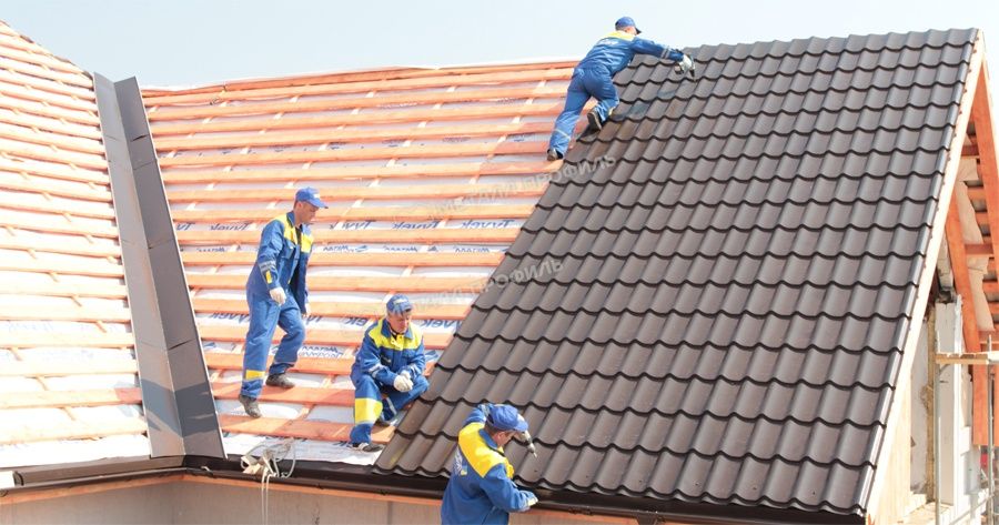 Бригада строителей каменщики бетонщики штукатуршики строим дома