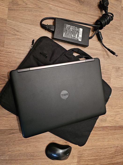 Ноутбук идеальный быстрый для работы