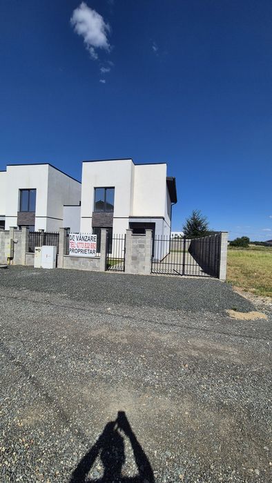 Duplex modern Giroc