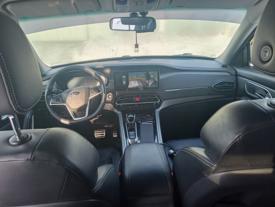 Продам  авто  JAC S7