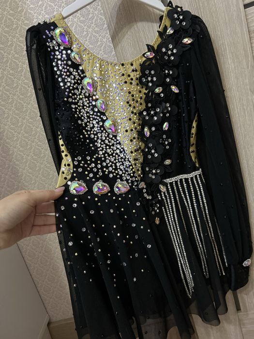 Продам купальник