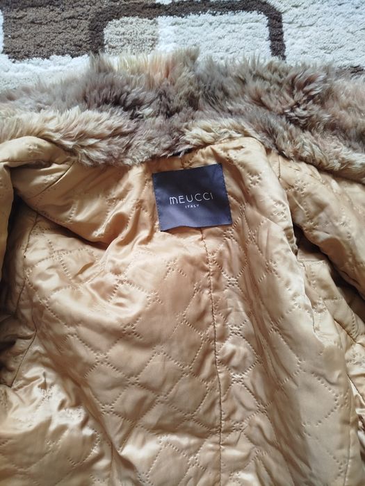 Шубка натуральная фирменная