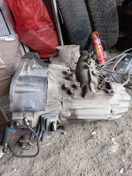 Коробка камри 10