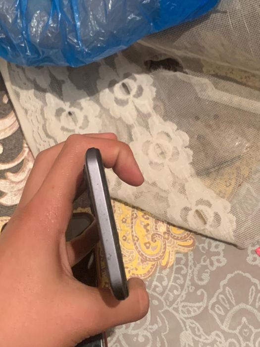 Реалми наз 50 128памйт