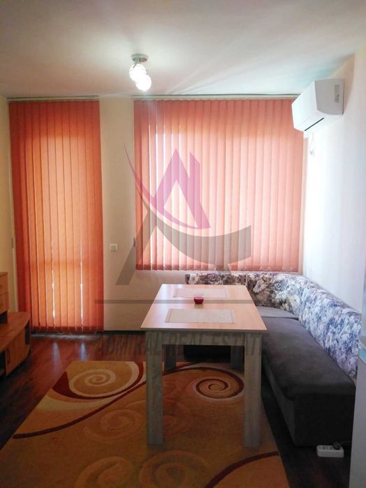 Дава се под наем Двустаен апартамент в Варна, Възраждане 3 - 55 кв.м за 420 € - Снимка #1