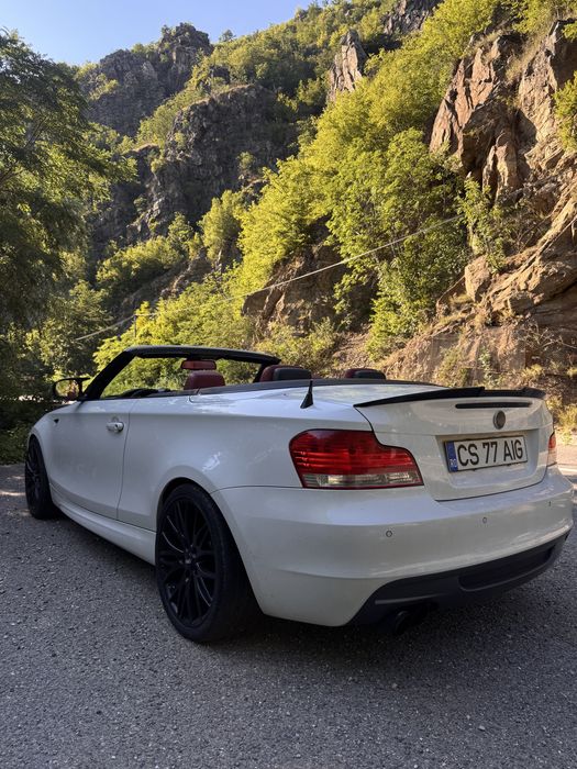 Bmw 123d cabrio.