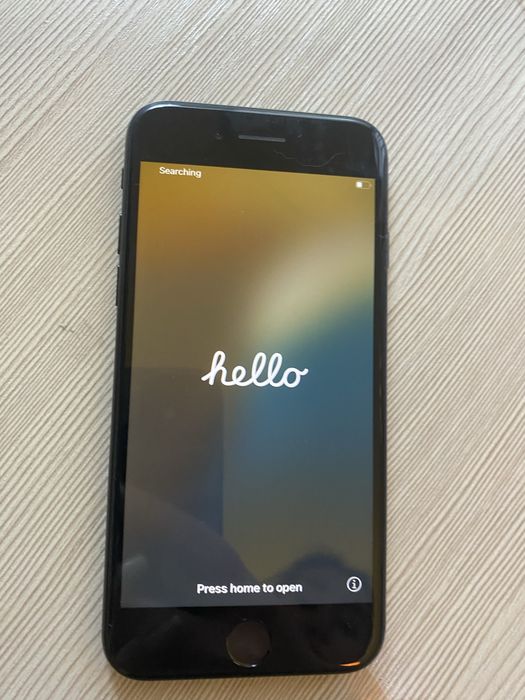 iPhone SE 2020года