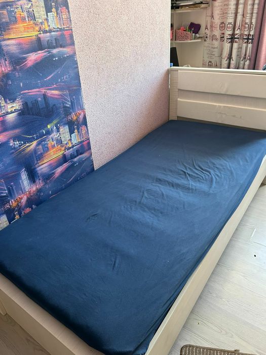 Кровать + матрас 200 см