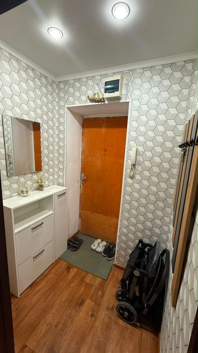 Продам 3 ком квартиру