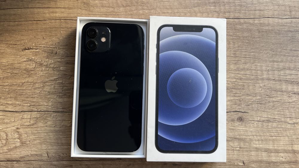 iPhone 12 128гб В хорошем состоянии