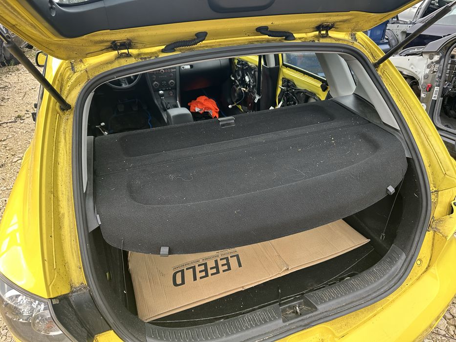 Кора багажник за Мазда 3