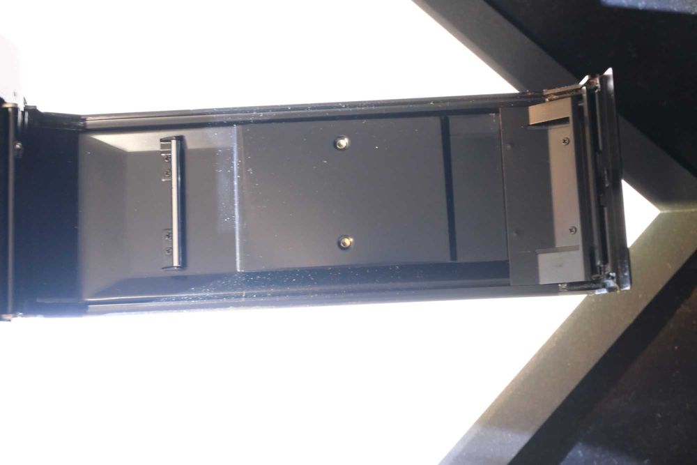 Canon EF - SLR pe film + Canon FD 50mm F/1,4 SSC