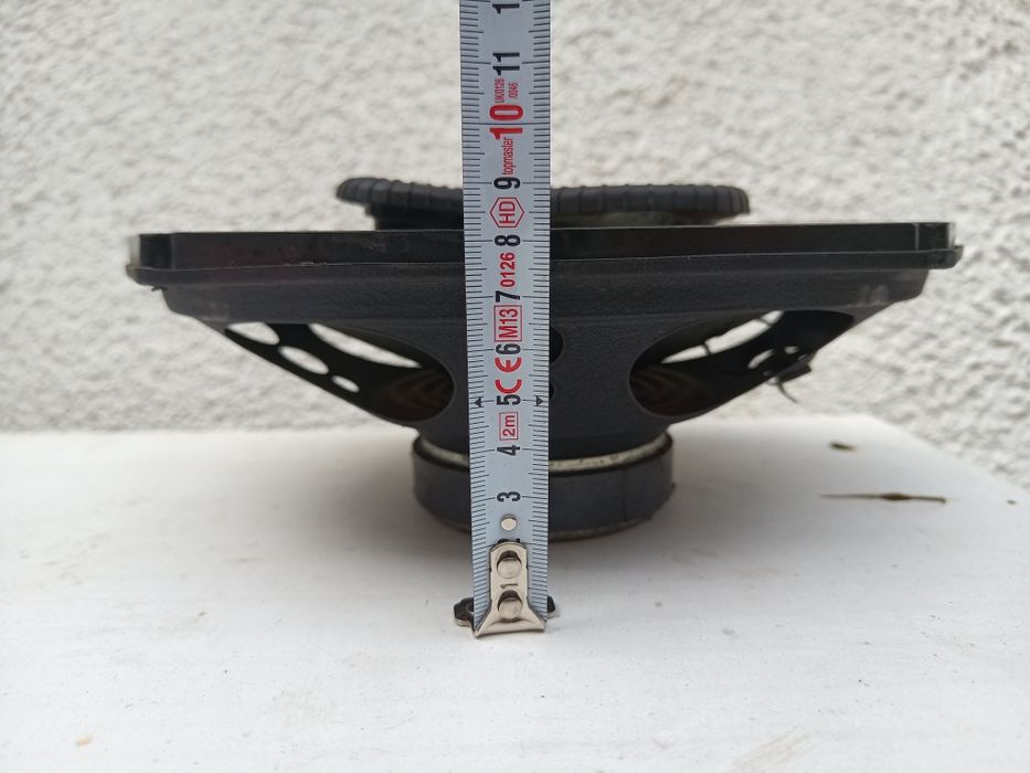 Продавам 2 броя Автомобилни Тонколони MAGNAT BULL POWER 

TRS690CC480