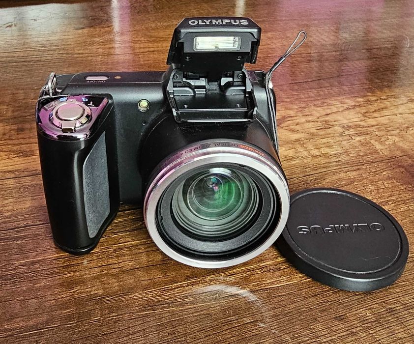 Продавам Фотоапарат Olympus SP 620 UZ