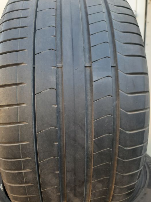 Спорт Пакет:315/35/21 и 275/40/21 Гуми Летни с борд