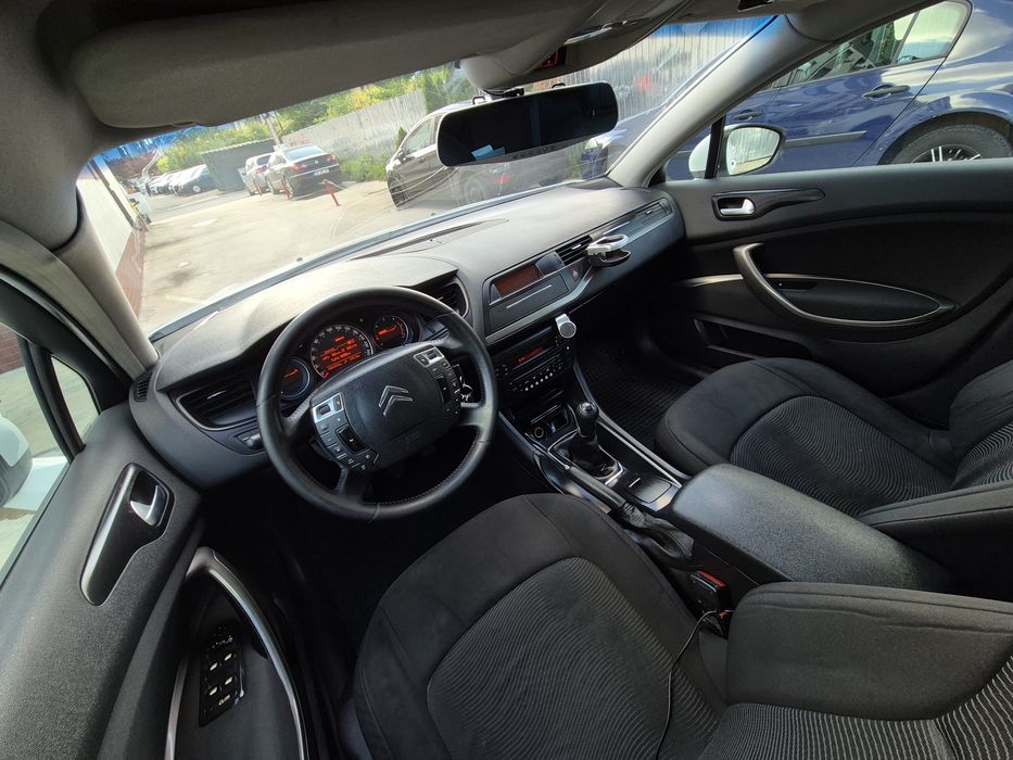 CITROËN C5 2010 — imagine 5