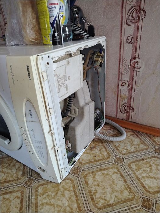 Продам стиральную машину